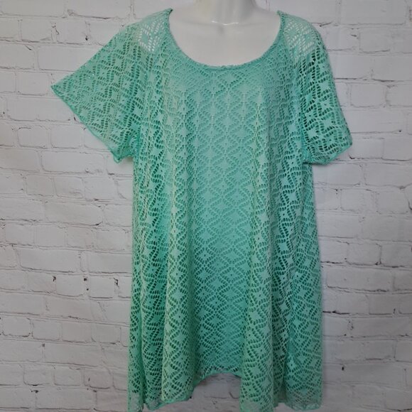 Cal Style Tops - Cal Style NEW Crochet Lace Flutter Tunic Top Size Large